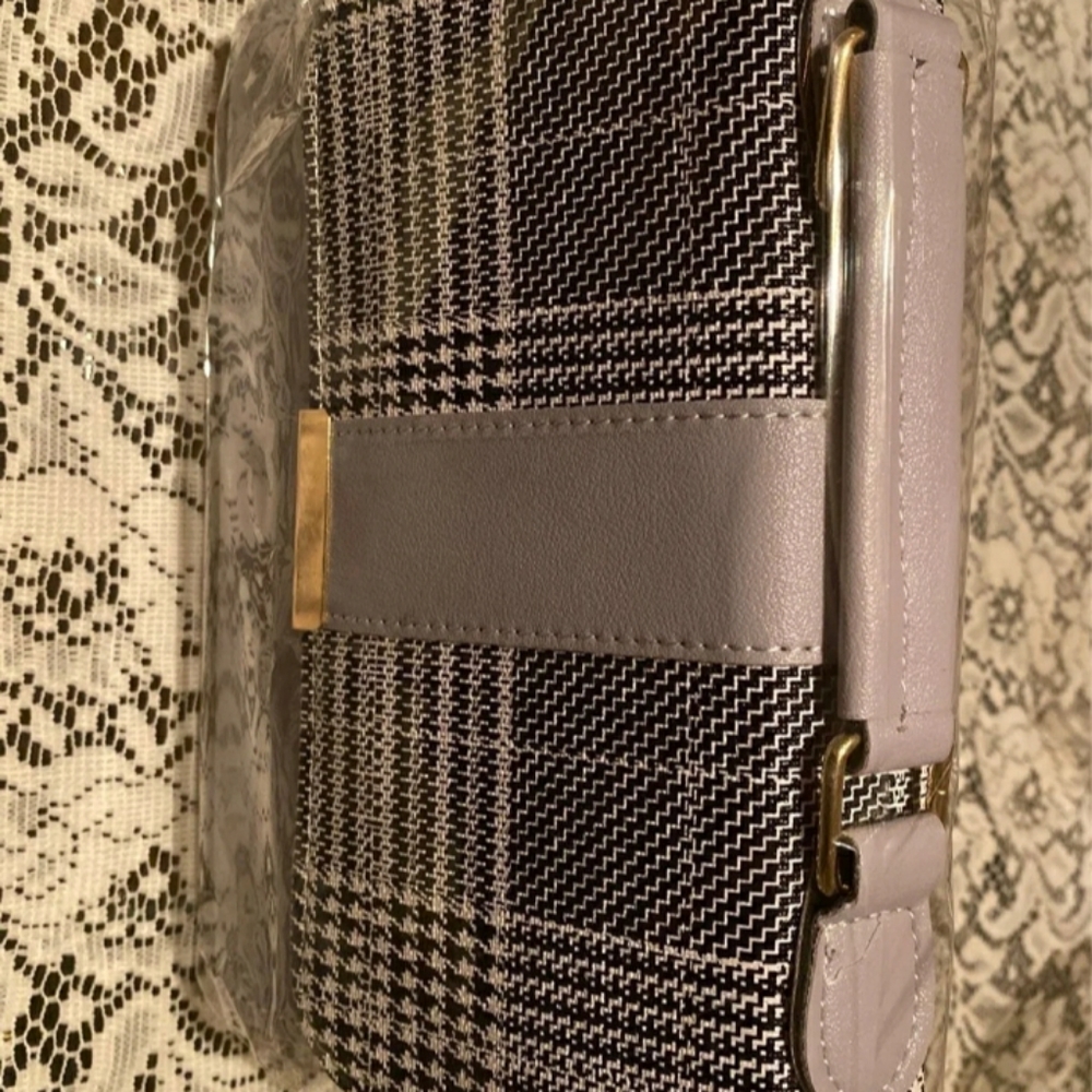 Crossbody bag